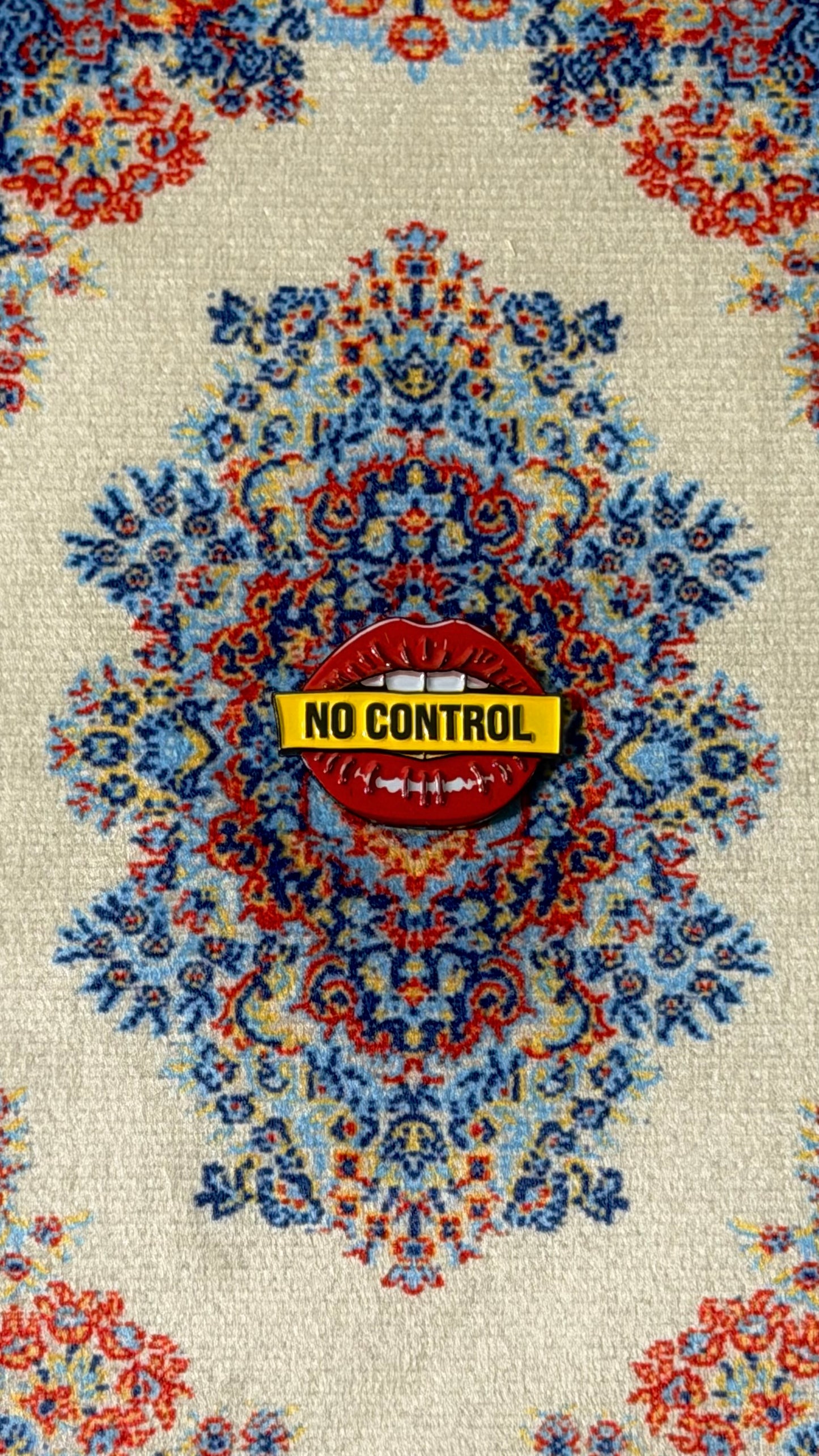NO CONTROL ✨