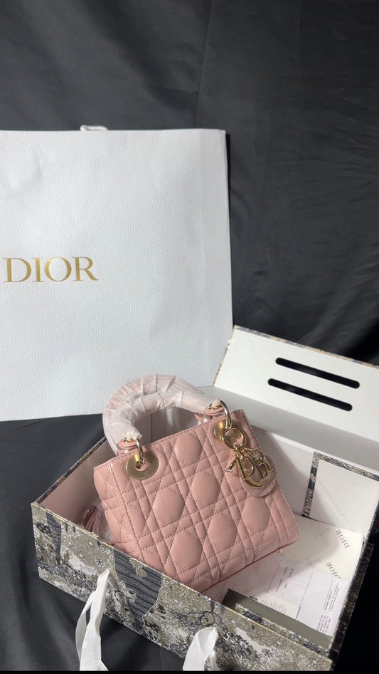 High quality designer handbag ✨