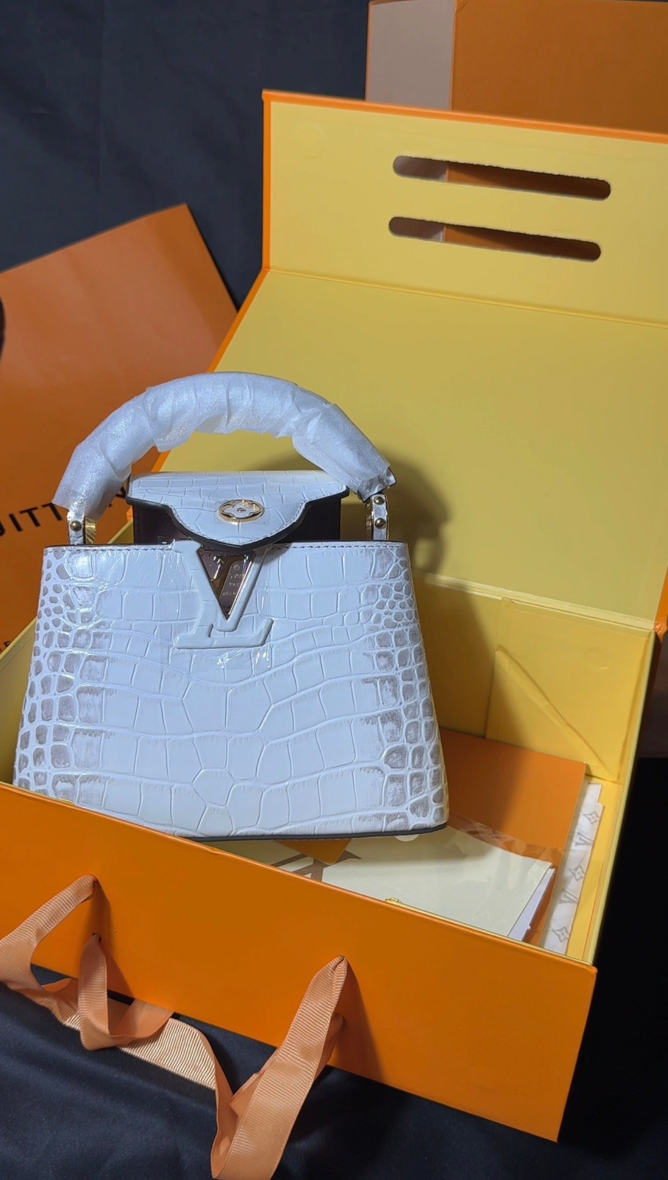 Master quality designer handbag ✨
