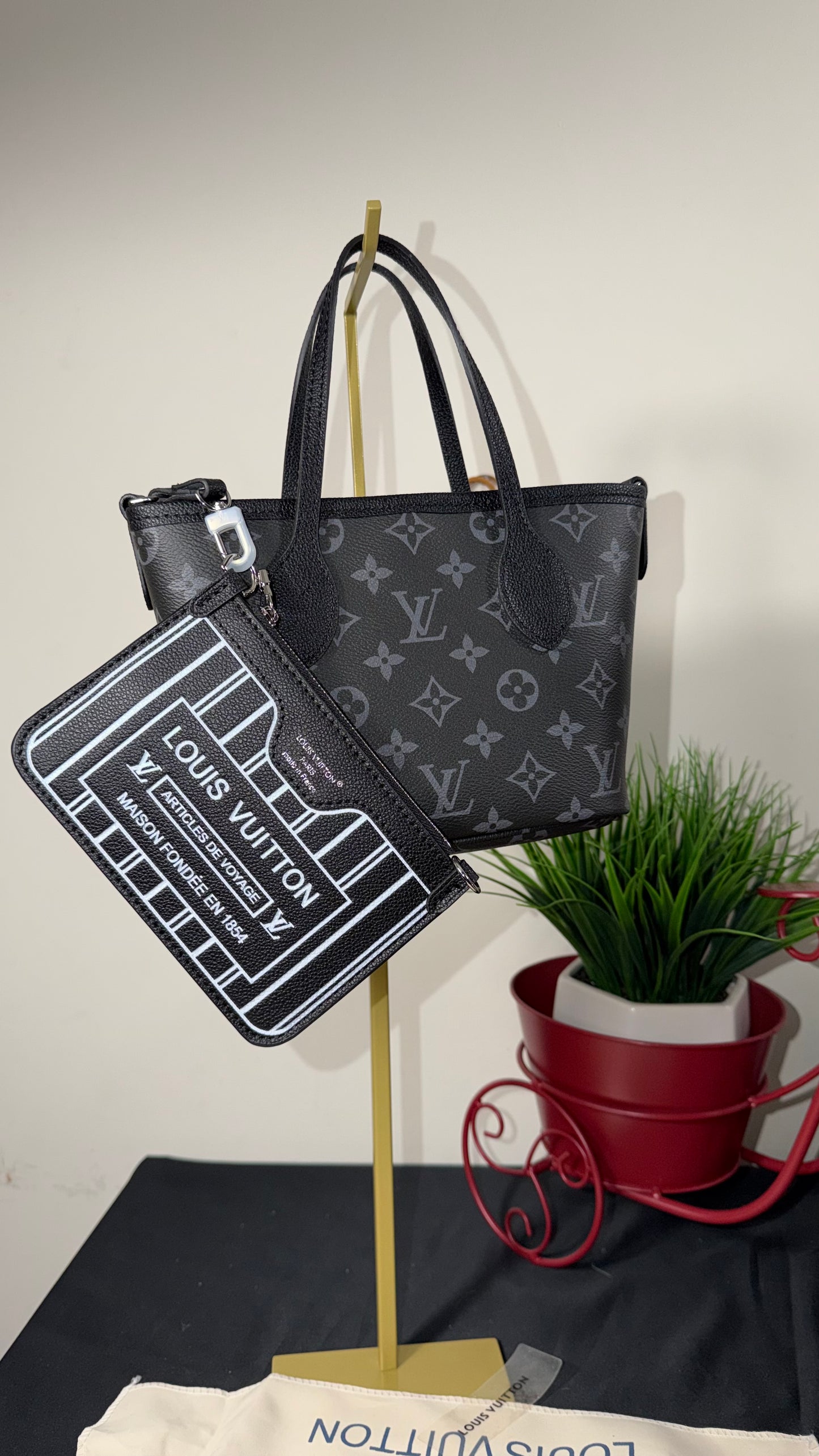 Mini size women’s bag￼