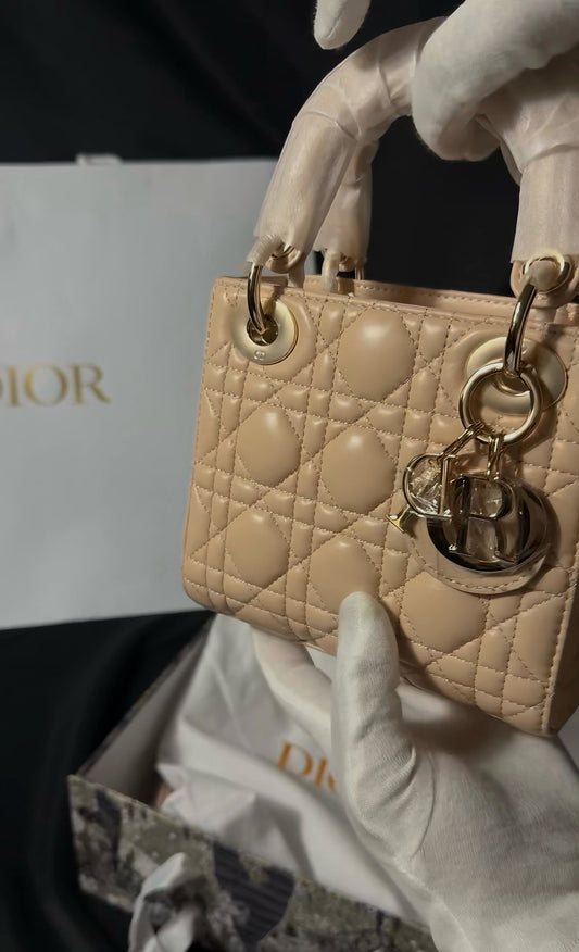 High quality designer handbag ✨